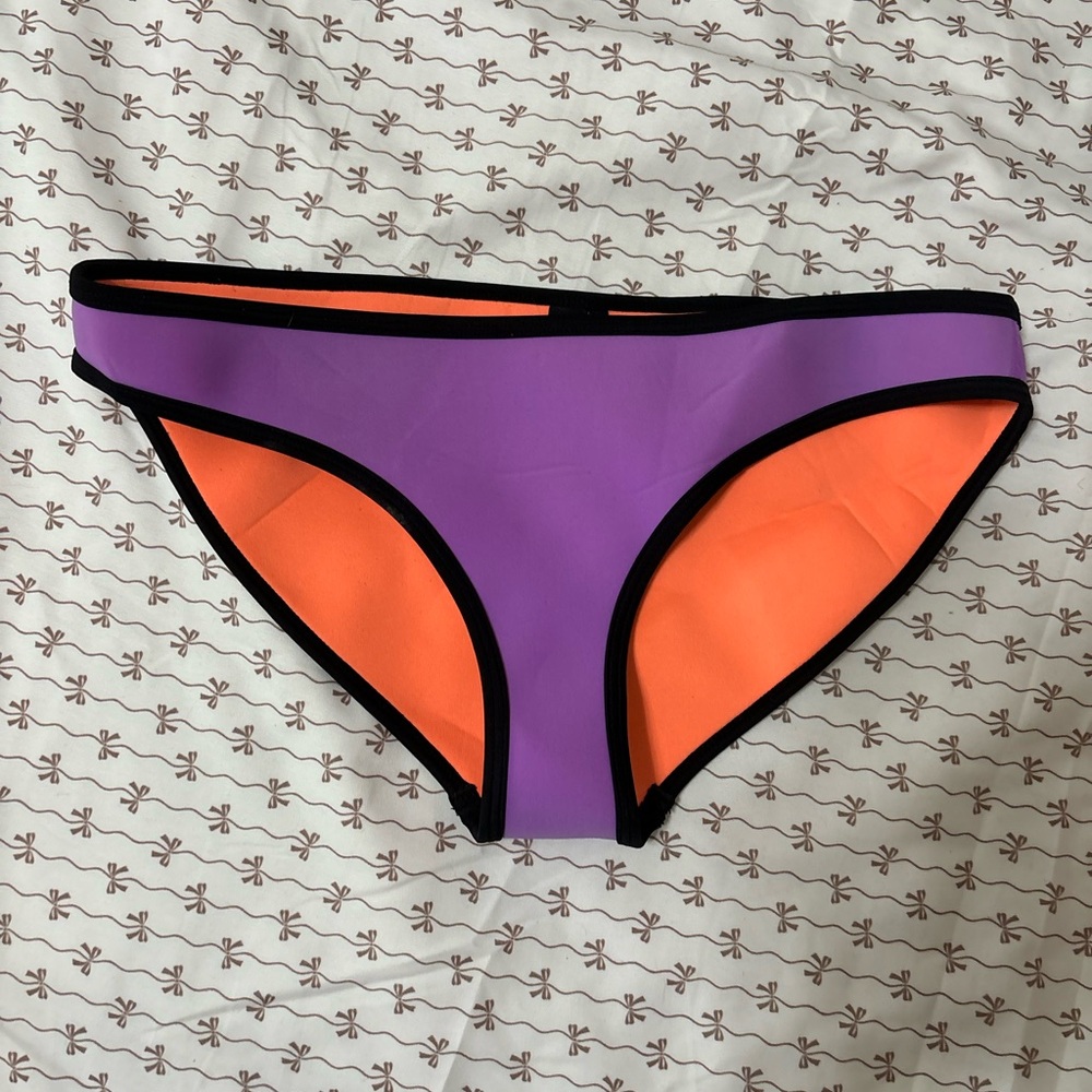 Triangl bikini bottom